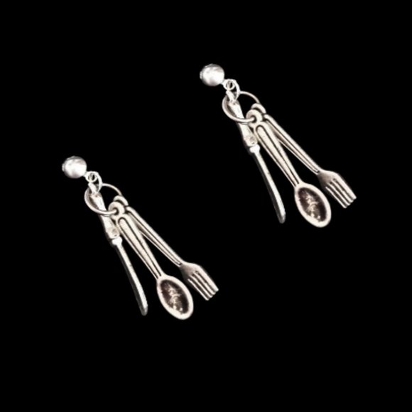 Shopatluxe Jewelry - Silverware Cutlery Charm Earrings